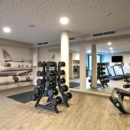 Hotel Atlantic Airport BRE